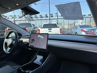 2018 Tesla Model 3 Mid Range   - Photo 31 - Lennox, CA 90304