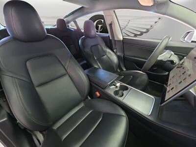 2021 Tesla Model 3 Long Range   - Photo 10 - Lennox, CA 90304