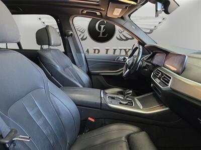2021 BMW X5 sDrive40i  M SPORT - Photo 15 - Lennox, CA 90304