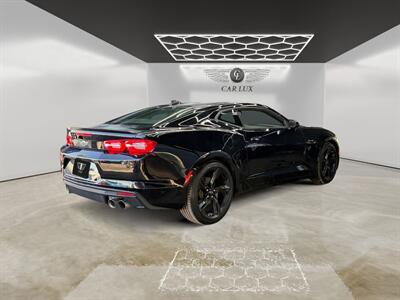 2023 Chevrolet Camaro LT1   - Photo 5 - Lennox, CA 90304