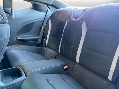 2023 Chevrolet Camaro LT1   - Photo 13 - Lennox, CA 90304