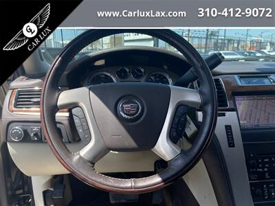 2014 Cadillac Escalade Platinum   - Photo 18 - Lennox, CA 90304