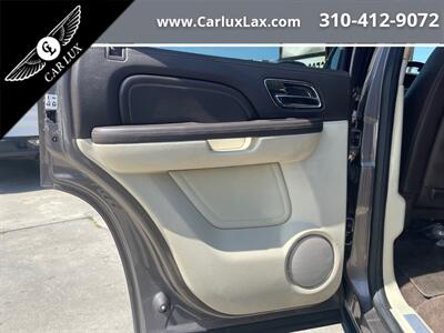 2014 Cadillac Escalade Platinum   - Photo 8 - Lennox, CA 90304