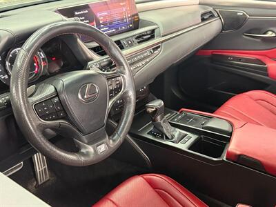2019 Lexus ES 350 F Sport   - Photo 18 - Lennox, CA 90304