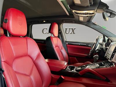 2018 Porsche Cayenne Platinum Edition   - Photo 14 - Lennox, CA 90304