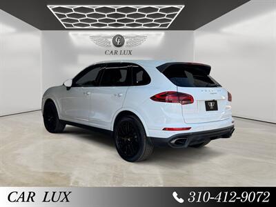 2018 Porsche Cayenne Platinum Edition   - Photo 3 - Lennox, CA 90304