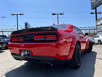 2021 Dodge Challenger R/T Scat Pack Widebo   - Photo 20 - Lennox, CA 90304