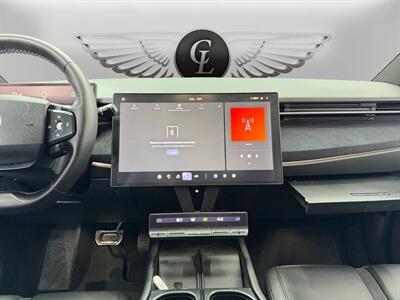 2023 Fisker Ocean Ultra   - Photo 11 - Lennox, CA 90304