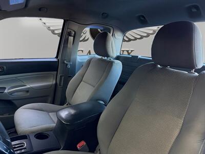 2015 Toyota Tacoma   - Photo 8 - Lennox, CA 90304