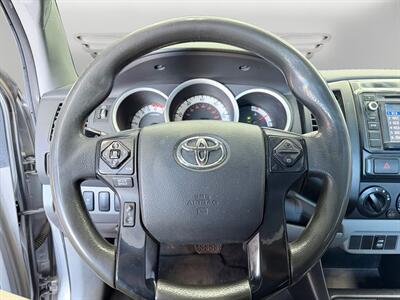 2015 Toyota Tacoma   - Photo 11 - Lennox, CA 90304