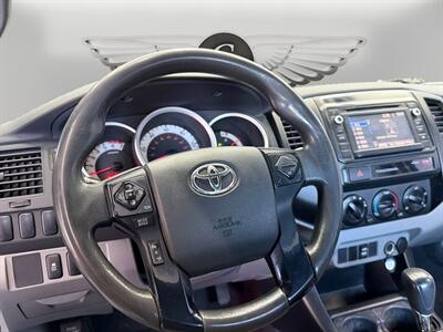 2015 Toyota Tacoma   - Photo 9 - Lennox, CA 90304