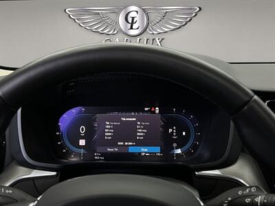 2024 Volvo XC60 B5 Core   - Photo 11 - Lennox, CA 90304