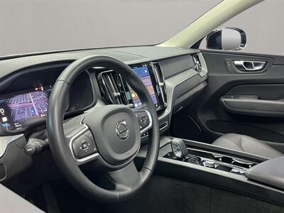 2024 Volvo XC60 B5 Core   - Photo 19 - Lennox, CA 90304