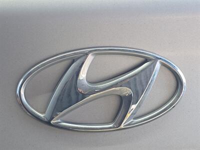 2016 Hyundai ELANTRA SE - Photo 23 - Lennox, CA 90304