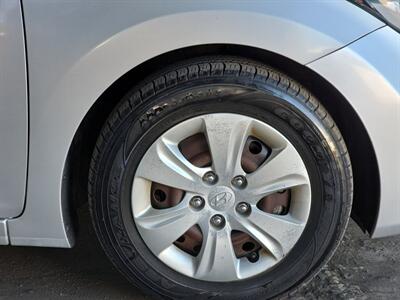 2016 Hyundai ELANTRA SE - Photo 24 - Lennox, CA 90304