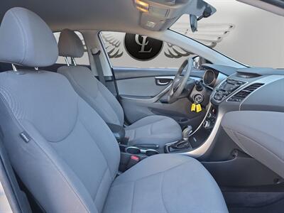 2016 Hyundai ELANTRA SE - Photo 15 - Lennox, CA 90304