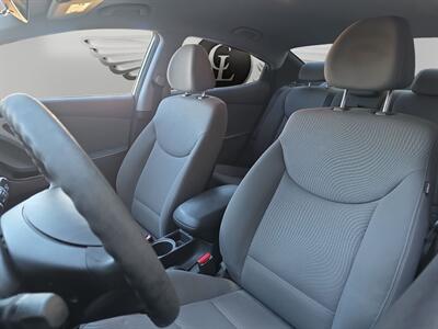 2016 Hyundai ELANTRA SE - Photo 18 - Lennox, CA 90304