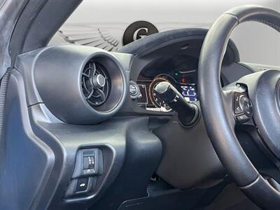 2022 Toyota GR86 Premium - Photo 23 - Lennox, CA 90304