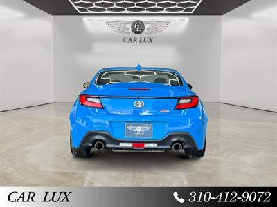 2022 Toyota GR86 Premium - Photo 4 - Lennox, CA 90304