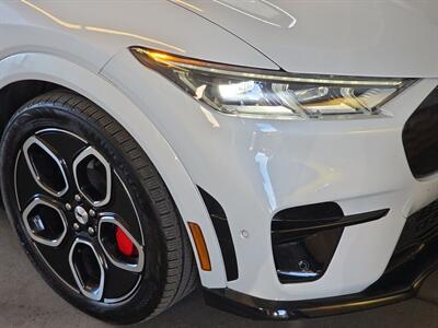 2021 Ford Mustang Mach-E GT - Photo 24 - Lennox, CA 90304