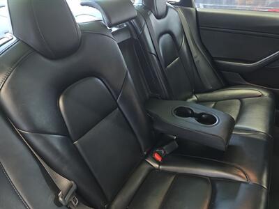 2021 Tesla Model 3 Long Range   - Photo 18 - Lennox, CA 90304