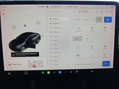 2021 Tesla Model 3 Long Range   - Photo 22 - Lennox, CA 90304