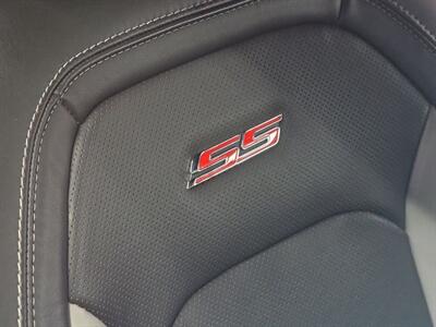 2018 Chevrolet Camaro SS 2SS - Photo 19 - Lennox, CA 90304