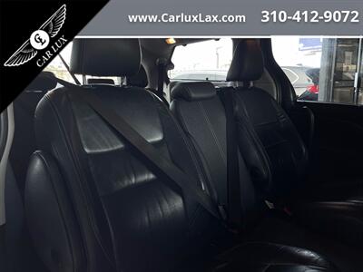 2015 Toyota Sienna SE 8-Passenger   - Photo 12 - Lennox, CA 90304