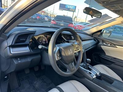 2018 Honda Civic LX   - Photo 11 - Lennox, CA 90304