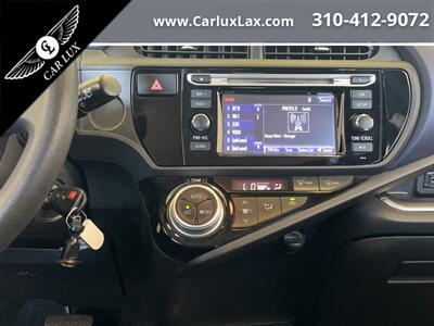 2016 Toyota Prius c Two   - Photo 14 - Lennox, CA 90304