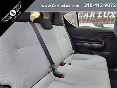 2016 Toyota Prius c One   - Photo 11 - Lennox, CA 90304