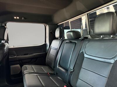 2022 Ford F-150 Raptor   - Photo 13 - Lennox, CA 90304