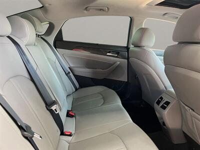 2018 Hyundai SONATA Limited   - Photo 17 - Lennox, CA 90304