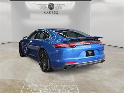 2017 Porsche Panamera Turbo   - Photo 3 - Lennox, CA 90304