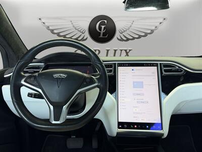 2017 Tesla Model X 75D - Photo 10 - Lennox, CA 90304