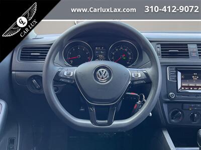 2016 Volkswagen Jetta 1.4T S   - Photo 10 - Lennox, CA 90304