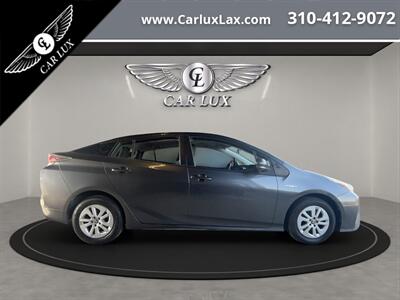 2016 Toyota Prius Two   - Photo 8 - Lennox, CA 90304