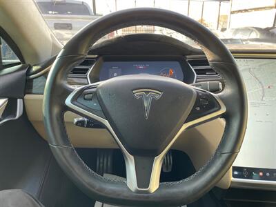 2015 Tesla Model S P85D   - Photo 11 - Lennox, CA 90304