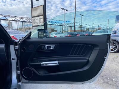 2018 Ford Mustang GT Premium   - Photo 14 - Lennox, CA 90304