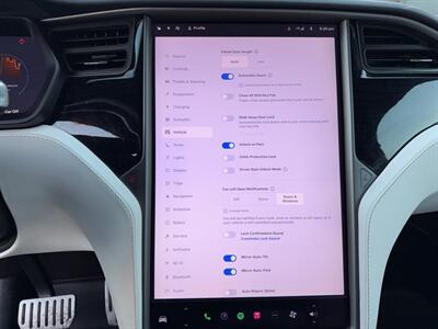 2021 Tesla Model X Long Range   - Photo 15 - Lennox, CA 90304
