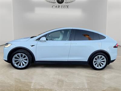 2021 Tesla Model X Long Range   - Photo 2 - Lennox, CA 90304