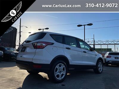 2018 Ford Escape S   - Photo 6 - Lennox, CA 90304