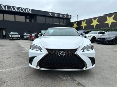 2019 Lexus ES F SPORT   - Photo 2 - Lennox, CA 90304