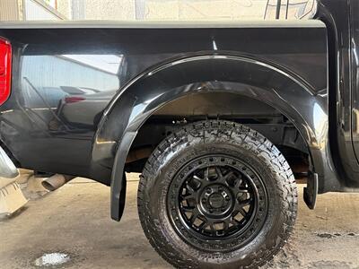 2018 Nissan Frontier SV   - Photo 18 - Lennox, CA 90304