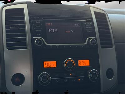 2018 Nissan Frontier SV   - Photo 10 - Lennox, CA 90304