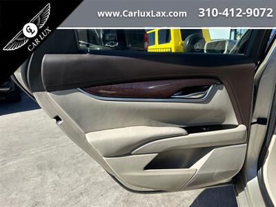 2015 Cadillac XTS Luxury   - Photo 12 - Lennox, CA 90304