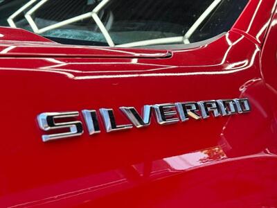 2024 Chevrolet Silverado 1500 LT   - Photo 14 - Lennox, CA 90304