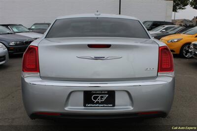 2019 Chrysler 300 Series Touring   - Photo 6 - Garden Grove, CA 92843