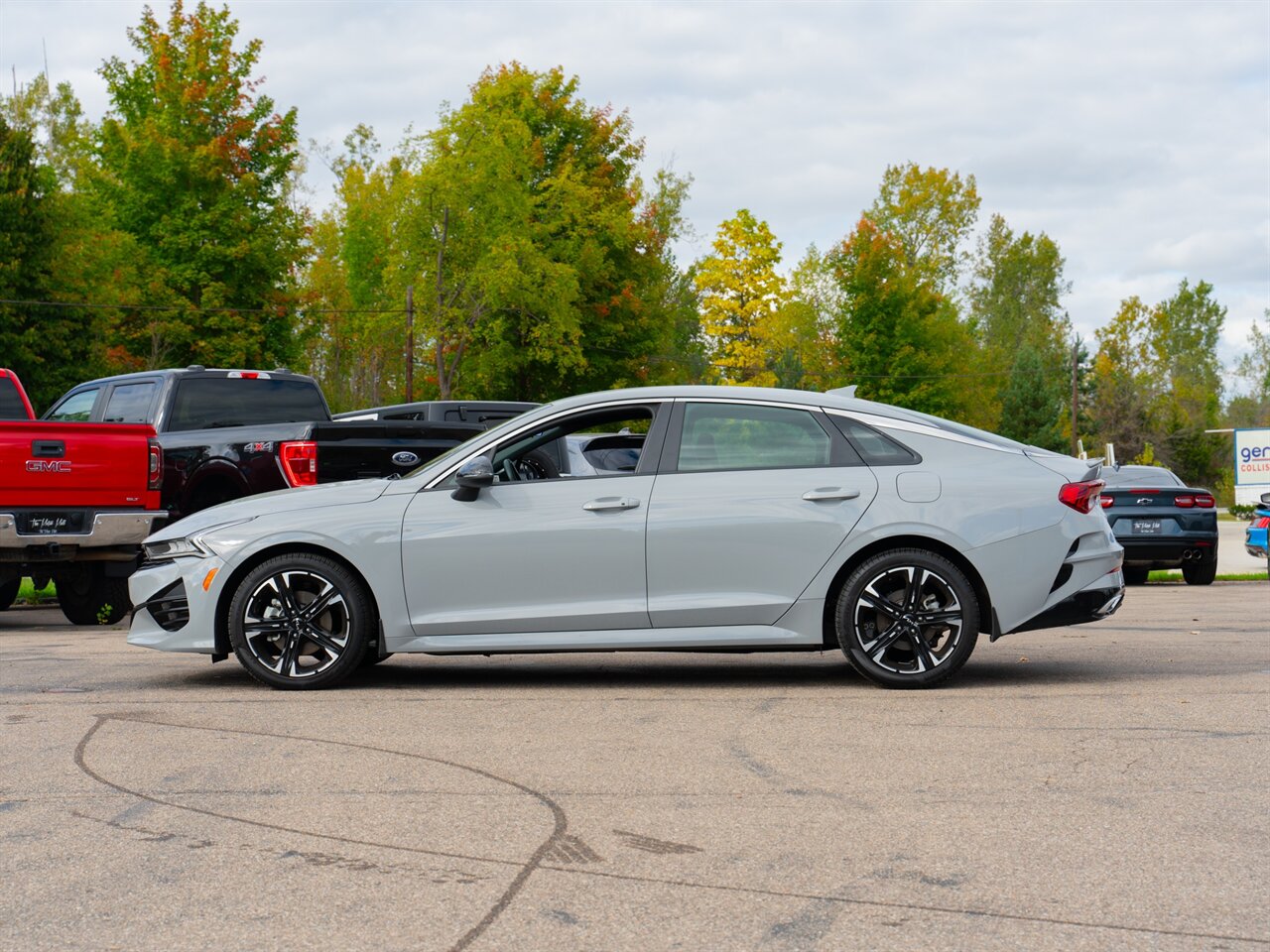 2023 Kia K5 GT-Line   - Photo 8 - Washington, MI 48094