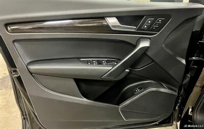 2018 Audi Q5 2.0T quattro Premium Plus   - Photo 10 - Portland, OR 97218